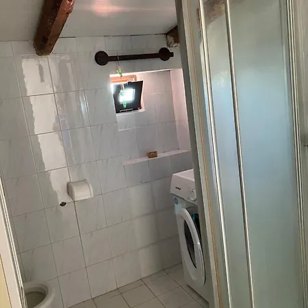 Δωμάτια σε οικογενειακή κατοικία Casa Privata *